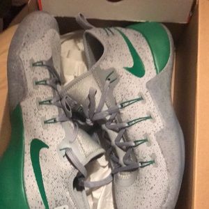 Isaiah Thomas Nike hypershifts